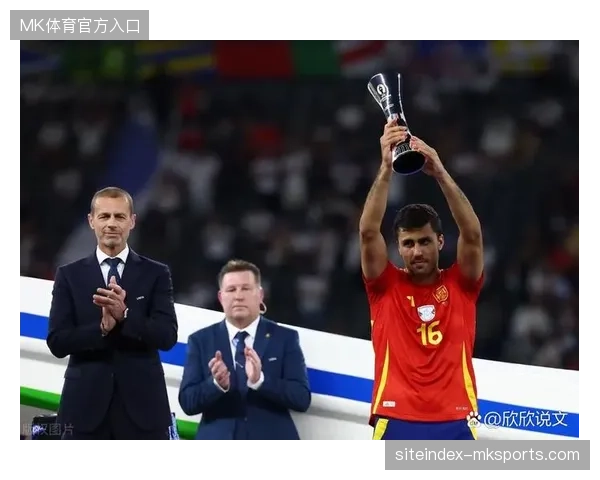 亚马尔以16球12助攻荣膺赛季MVP，驱动巴塞罗那卫冕联赛冠军